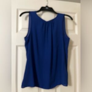 Women’s sleeveless dress top.